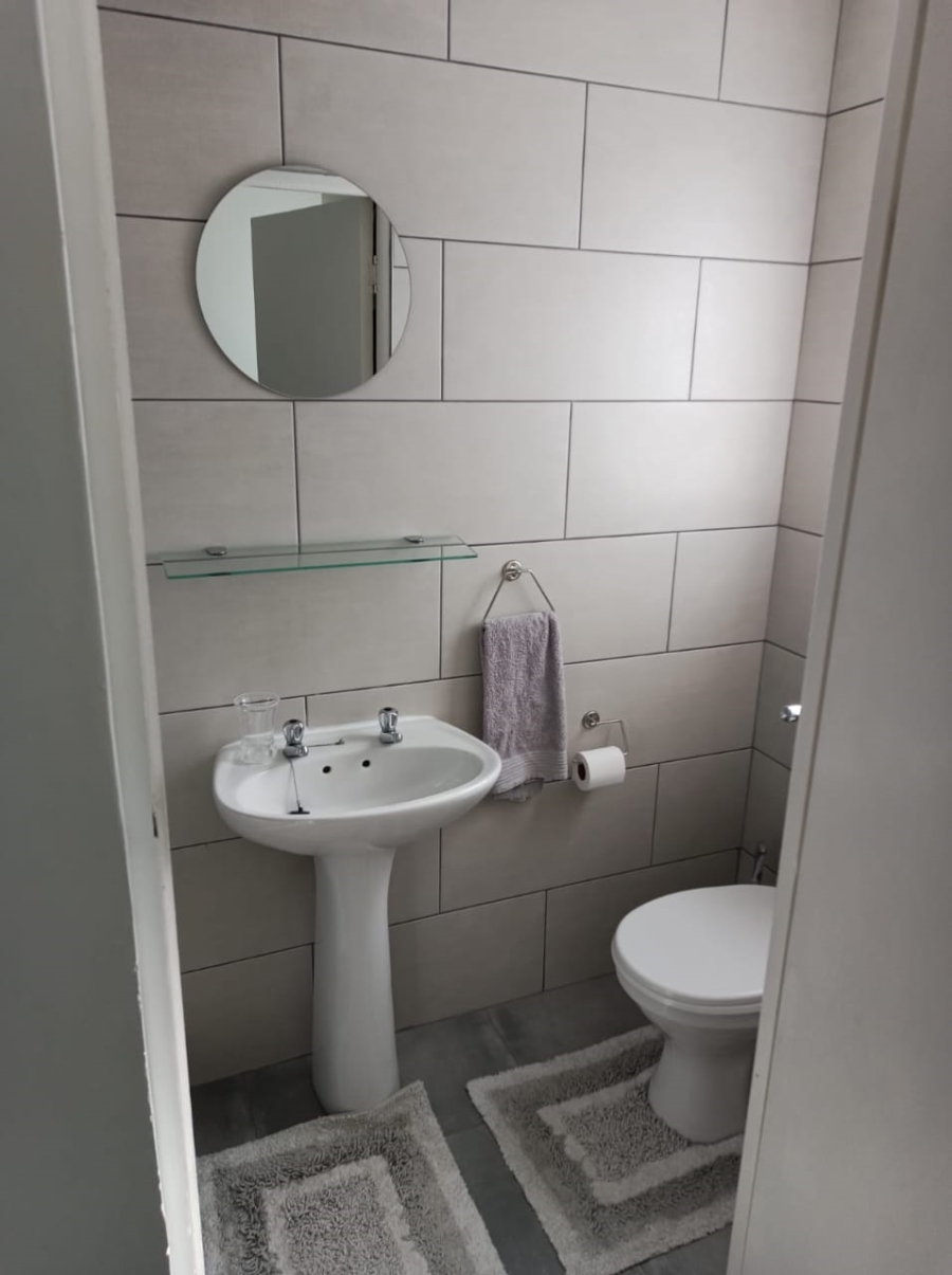 2 Bedroom Property for Sale in Hartenbos Central Western Cape